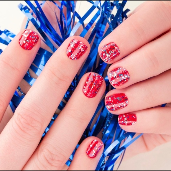 Color Street Nail Strips - American Cheer - Picture 1 of 5